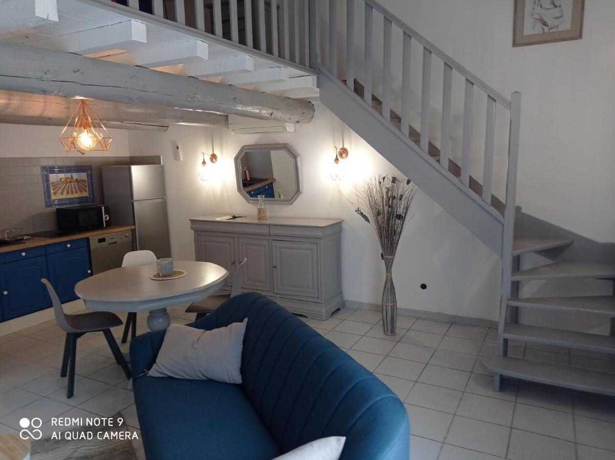 Appartements Et Valréas 外观 照片