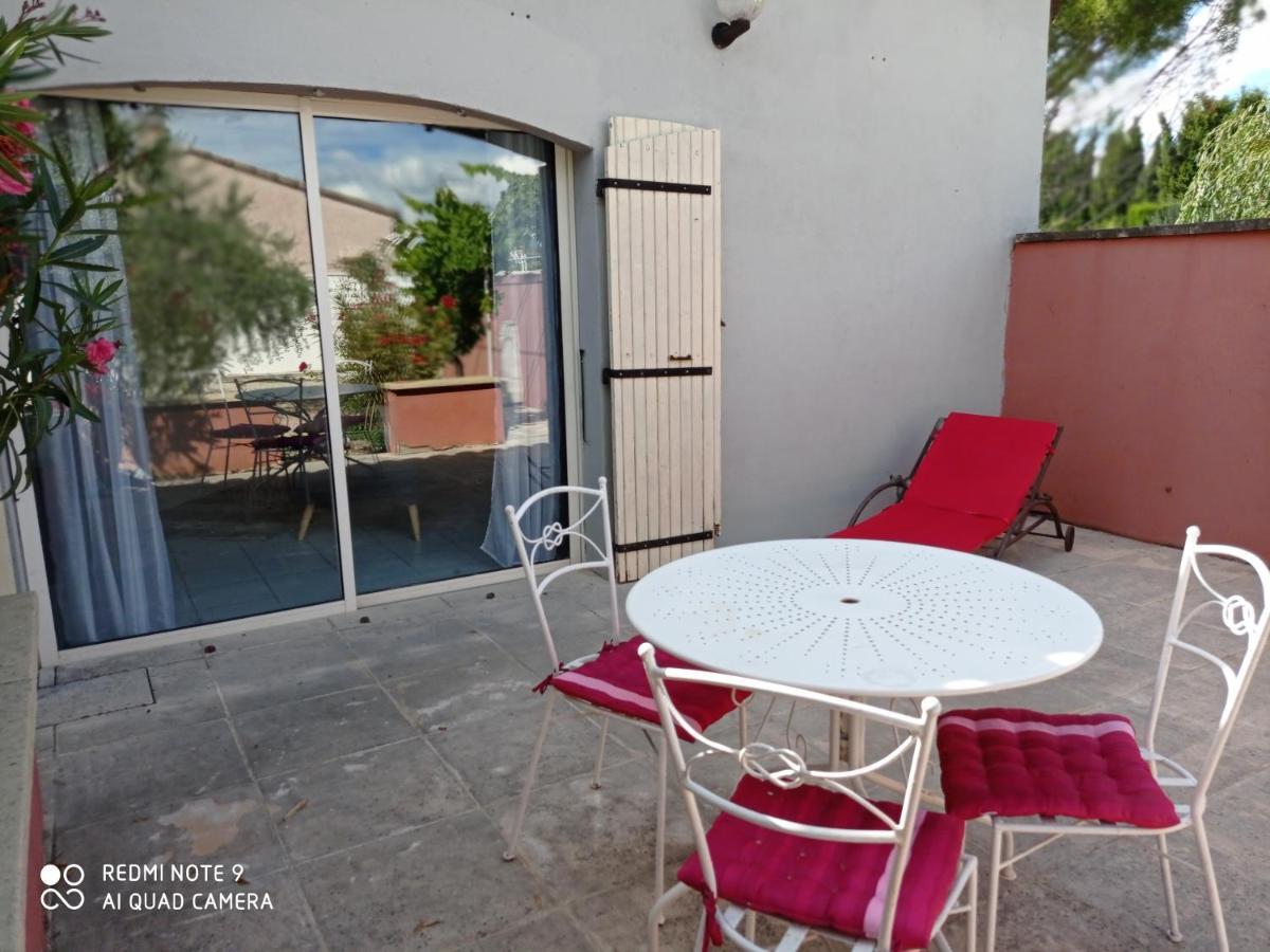 Appartements Et Valréas 外观 照片
