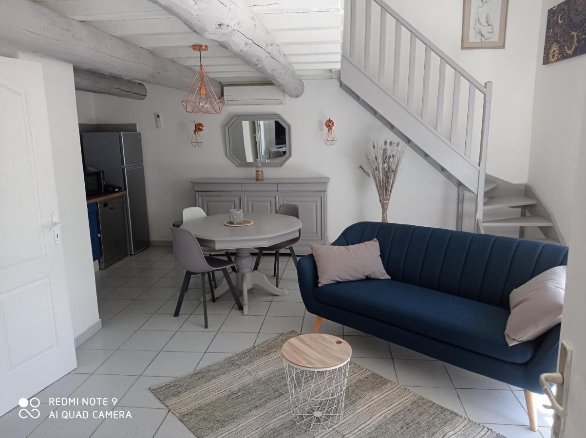 Appartements Et Valréas 外观 照片